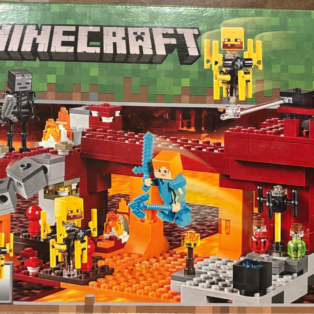 LEGO Minecraft The Blaze Bridge NIB